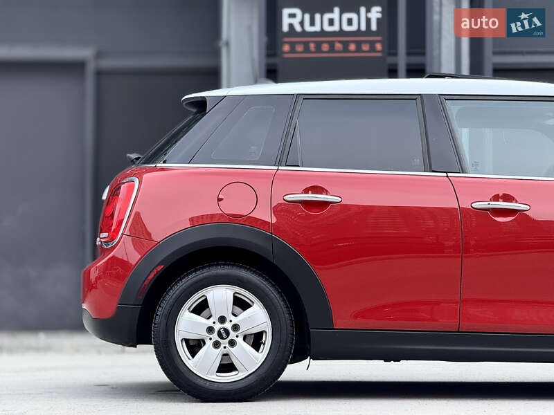 Хэтчбек MINI Cooper 2014 в Киеве