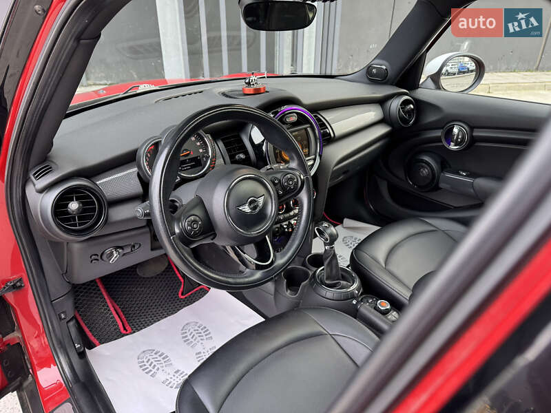 Хэтчбек MINI Cooper 2014 в Киеве