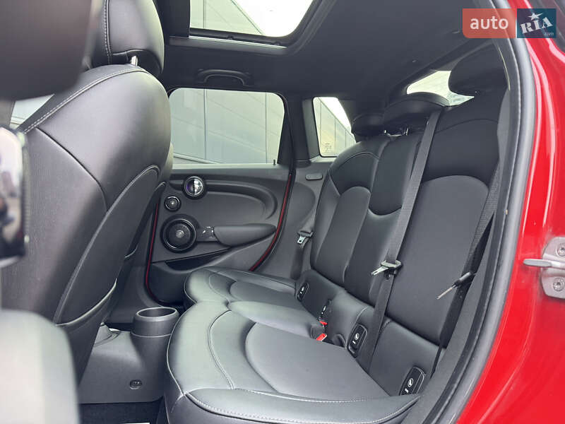 Хэтчбек MINI Cooper 2014 в Киеве