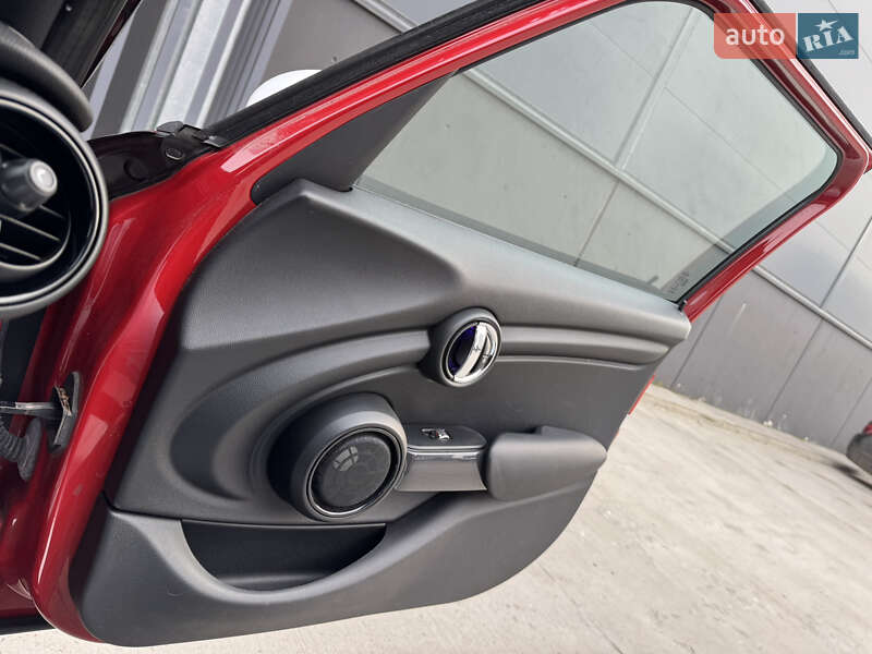 Хэтчбек MINI Cooper 2014 в Киеве