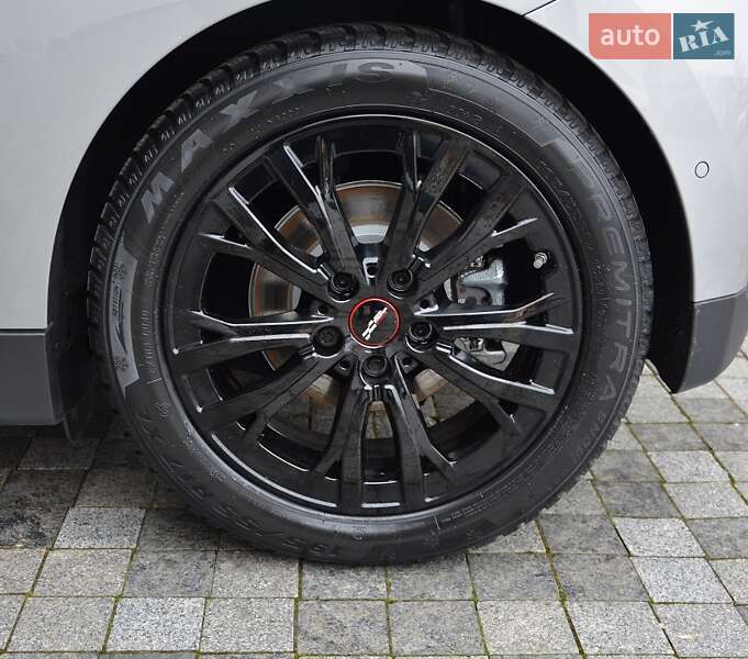 Хэтчбек MINI Cooper 2024 в Киеве