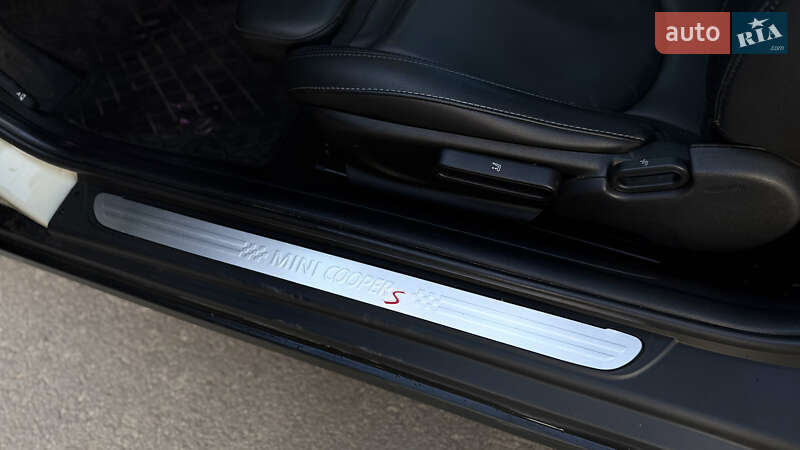 Хэтчбек MINI Cooper 2019 в Житомире фото 14 Хэтчбек MINI Cooper 2019 в Житомире
