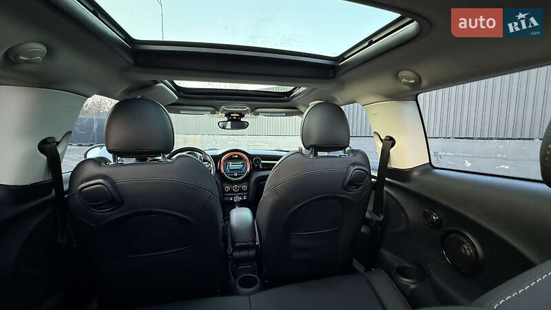Хэтчбек MINI Cooper 2019 в Житомире фото 25 Хэтчбек MINI Cooper 2019 в Житомире