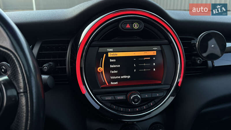 Хэтчбек MINI Cooper 2019 в Житомире фото 32 Хэтчбек MINI Cooper 2019 в Житомире