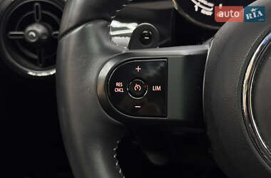Хэтчбек MINI Cooper 2023 в Киеве