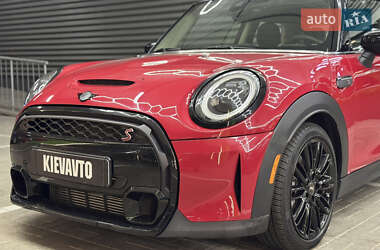 Хэтчбек MINI Cooper 2023 в Киеве