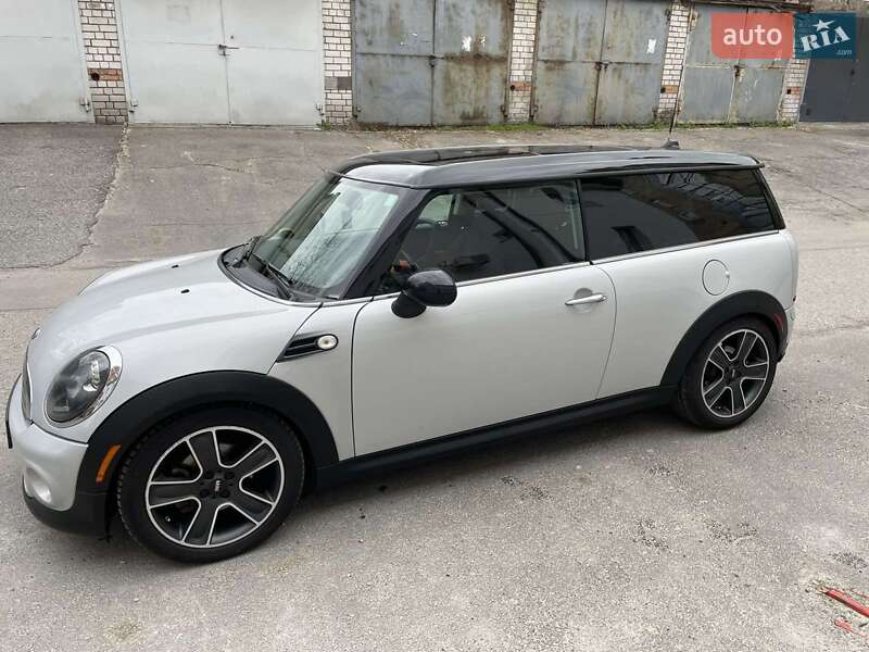 MINI Cooper 2011