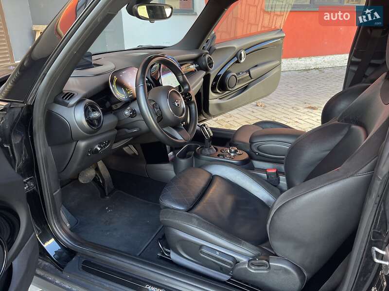 Хэтчбек MINI Cooper 2022 в Хмельницком