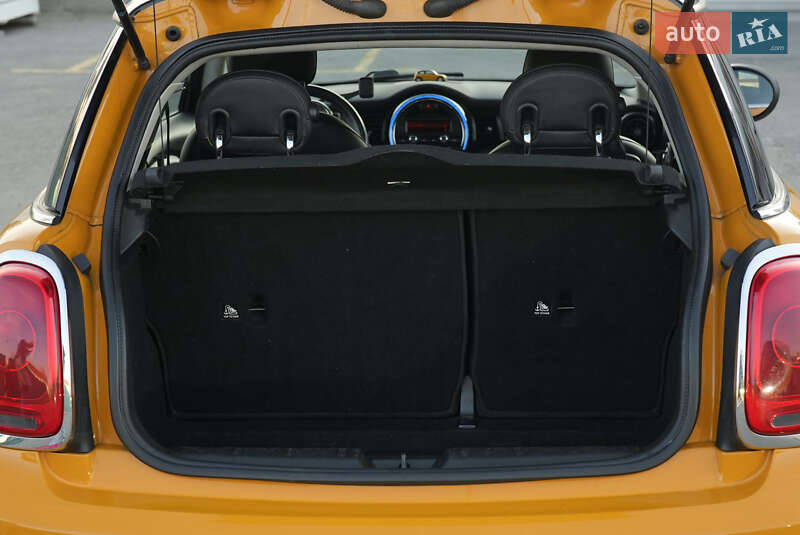 Хэтчбек MINI Cooper 2014 в Киеве