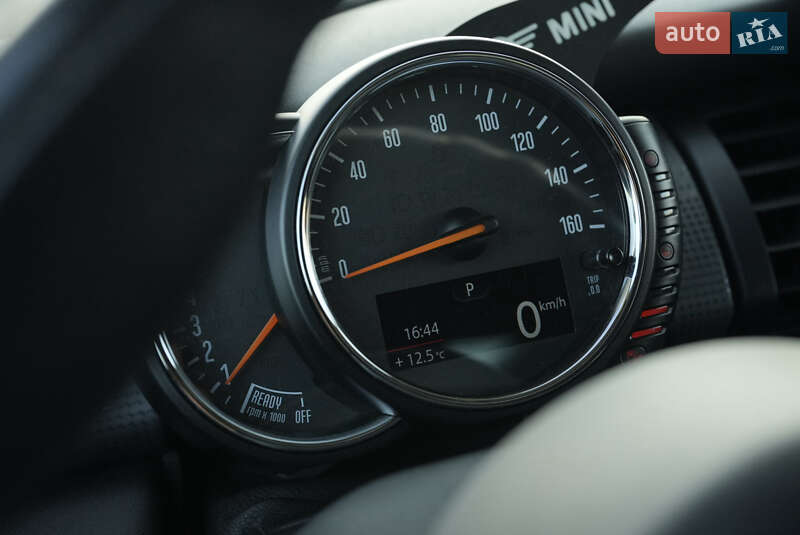 Хэтчбек MINI Cooper 2014 в Киеве