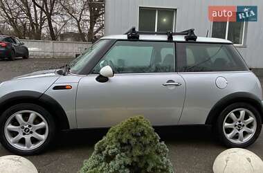 Хэтчбек MINI Cooper 2002 в Киеве