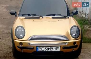 Хэтчбек MINI Cooper 2003 в Николаеве