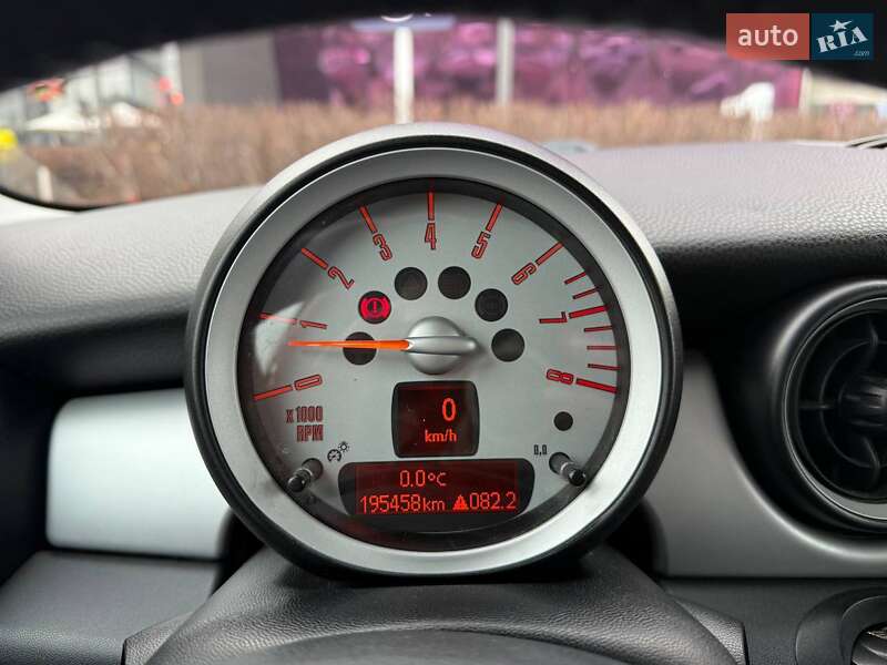 Хэтчбек MINI Cooper 2010 в Киеве фото 17 Хэтчбек MINI Cooper 2010 в Киеве