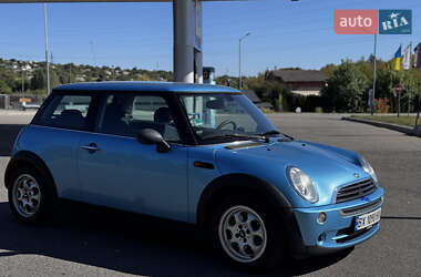 Хетчбек MINI Cooper 2004 в Смілі
