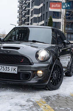 Хетчбек MINI Cooper 2012 в Івано-Франківську