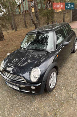 Хэтчбек MINI Cooper 2003 в Киеве