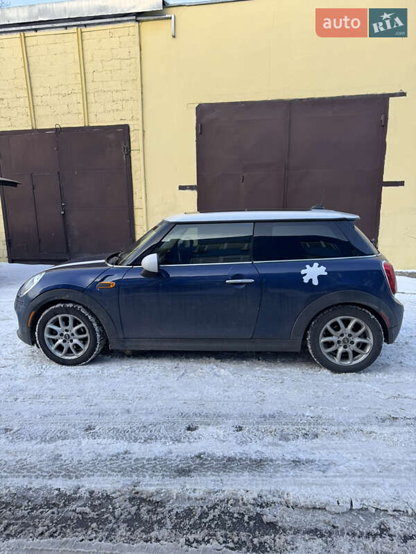 Хэтчбек MINI Cooper 2014 в Киеве