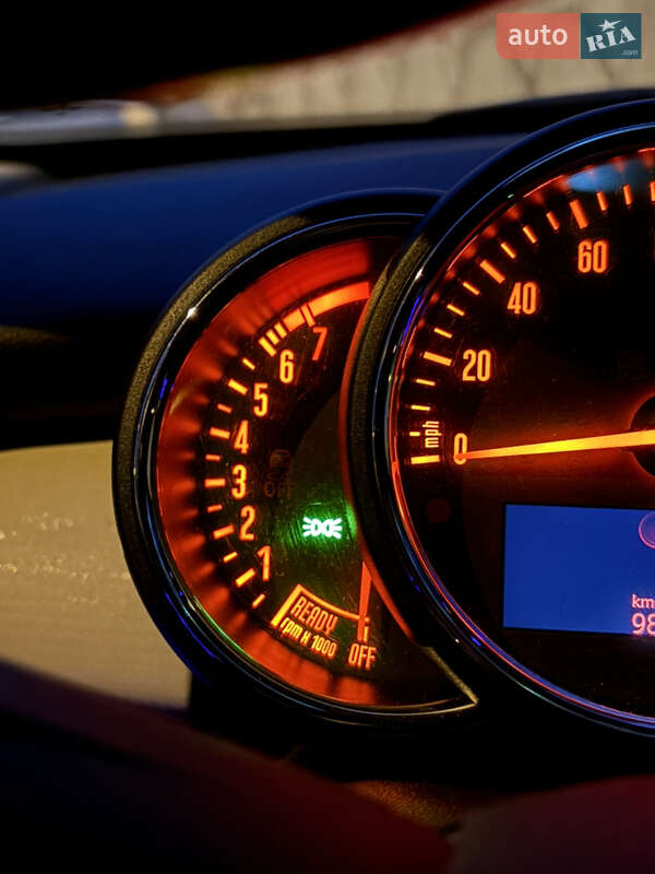 Хэтчбек MINI Cooper 2015 в Киеве