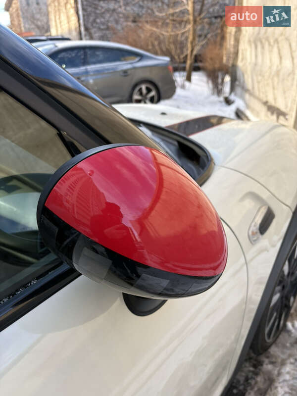 Хэтчбек MINI Cooper 2015 в Киеве