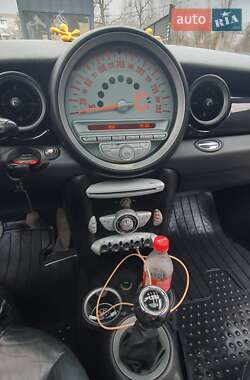 Хетчбек MINI Cooper 2010 в Житомирі