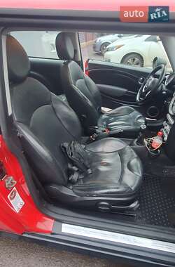 Хетчбек MINI Cooper 2010 в Житомирі