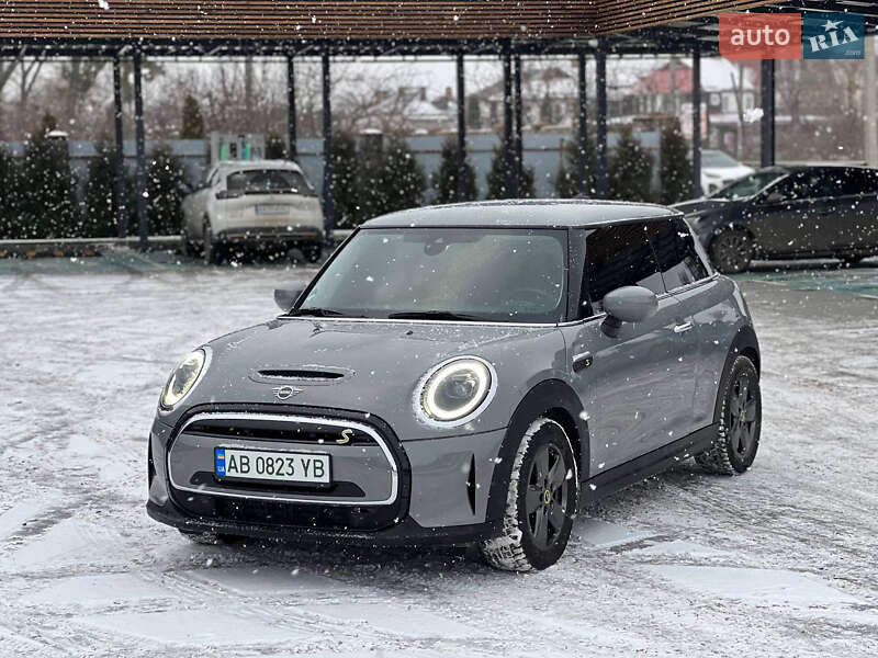 Хетчбек MINI Cooper 2022 в Вінниці