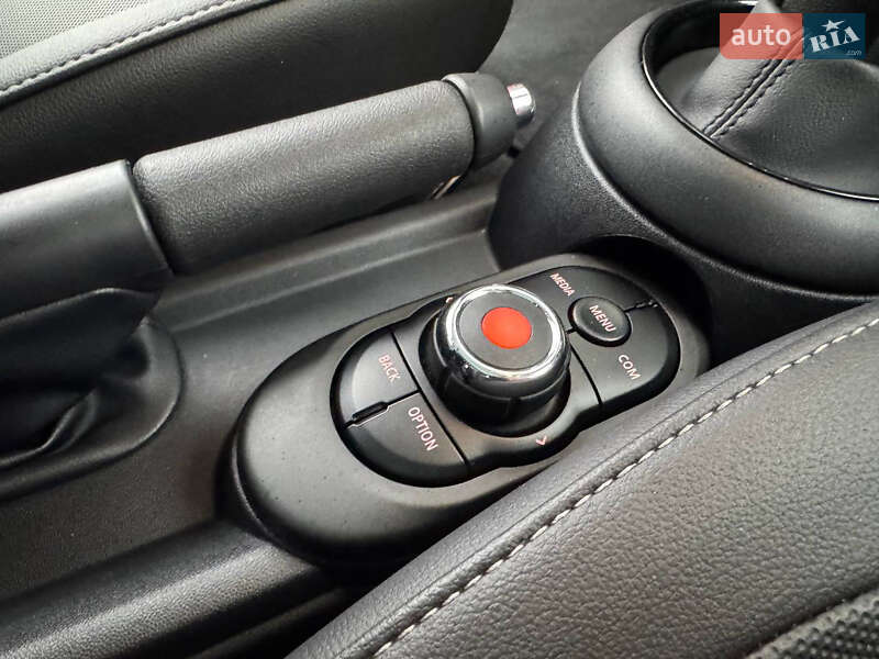 Хетчбек MINI Cooper 2020 в Києві