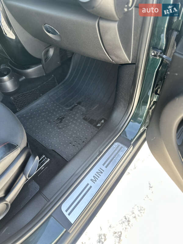 Хэтчбек MINI Cooper 2013 в Киеве