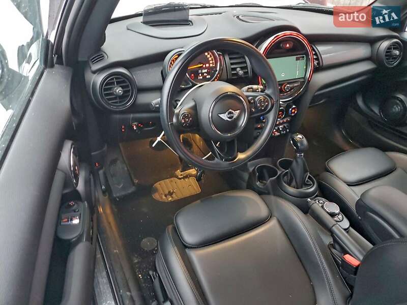 Хетчбек MINI Cooper 2017 в Вінниці