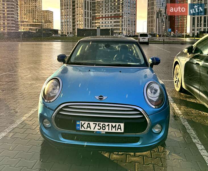MINI Cooper 2015