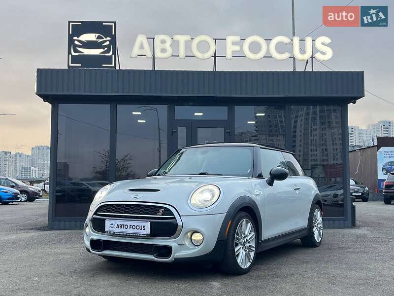 Хетчбек MINI Cooper 2015 в Києві