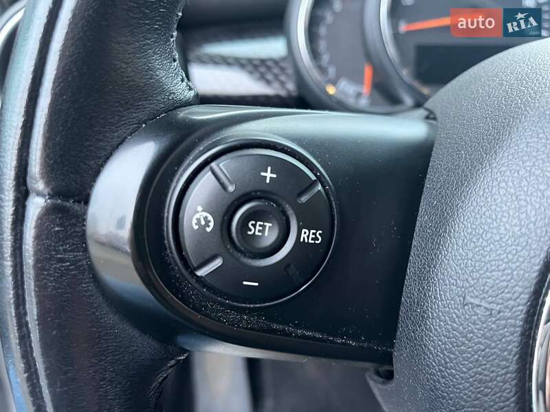 Хетчбек MINI Cooper 2015 в Києві