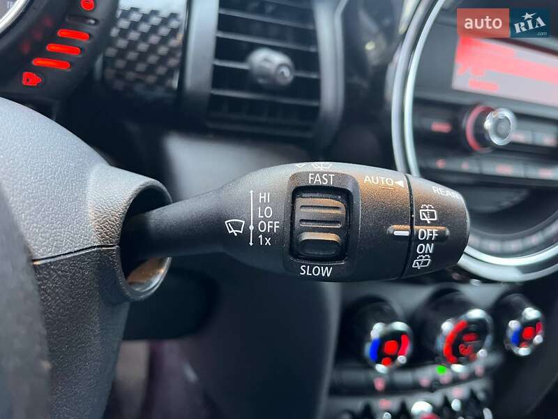 Хетчбек MINI Cooper 2015 в Києві