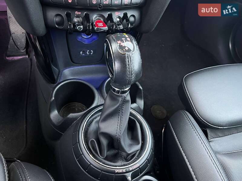 Хетчбек MINI Cooper 2015 в Києві