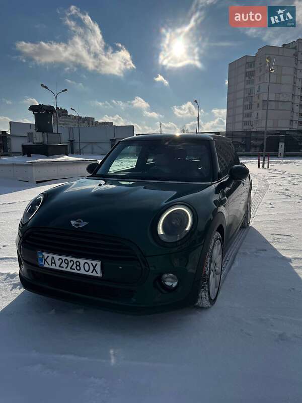 Хетчбек MINI Cooper 2017 в Києві