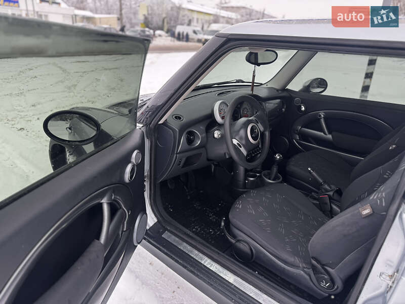 Хетчбек MINI Cooper 2004 в Василькові