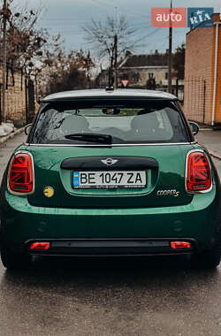 Хэтчбек MINI Cooper 2021 в Николаеве