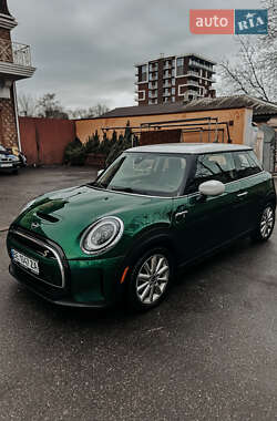 Хэтчбек MINI Cooper 2021 в Киеве