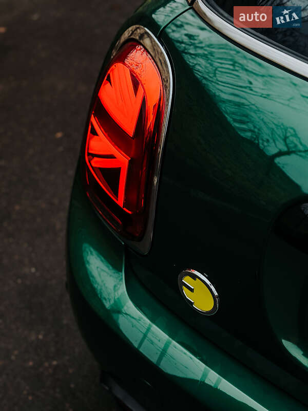 Хэтчбек MINI Cooper 2021 в Киеве