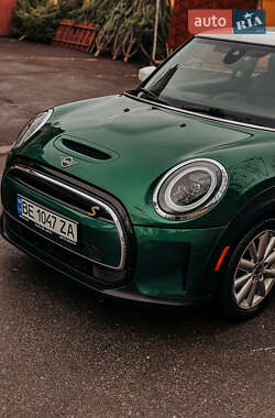 Хэтчбек MINI Cooper 2021 в Киеве