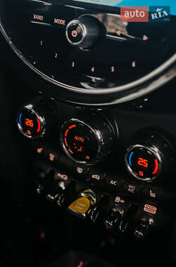 Хэтчбек MINI Cooper 2021 в Киеве