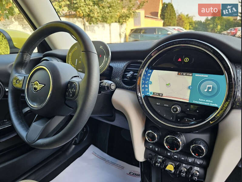 Хэтчбек MINI Cooper 2023 в Тячеве