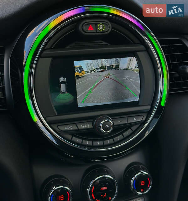 Хетчбек MINI Cooper 2020 в Києві