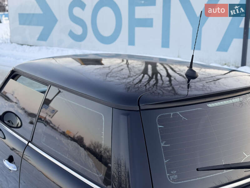 Хэтчбек MINI Cooper 2011 в Ровно