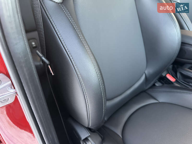 Хетчбек MINI Cooper 2017 в Києві