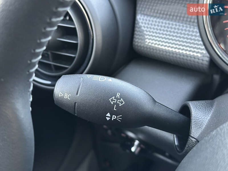 Хетчбек MINI Cooper 2017 в Києві