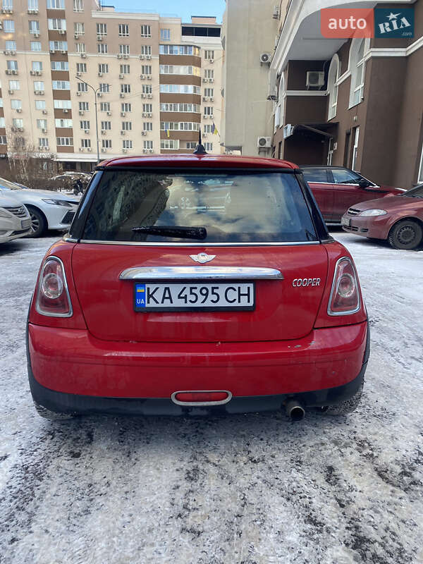 Хэтчбек MINI Cooper 2012 в Киеве