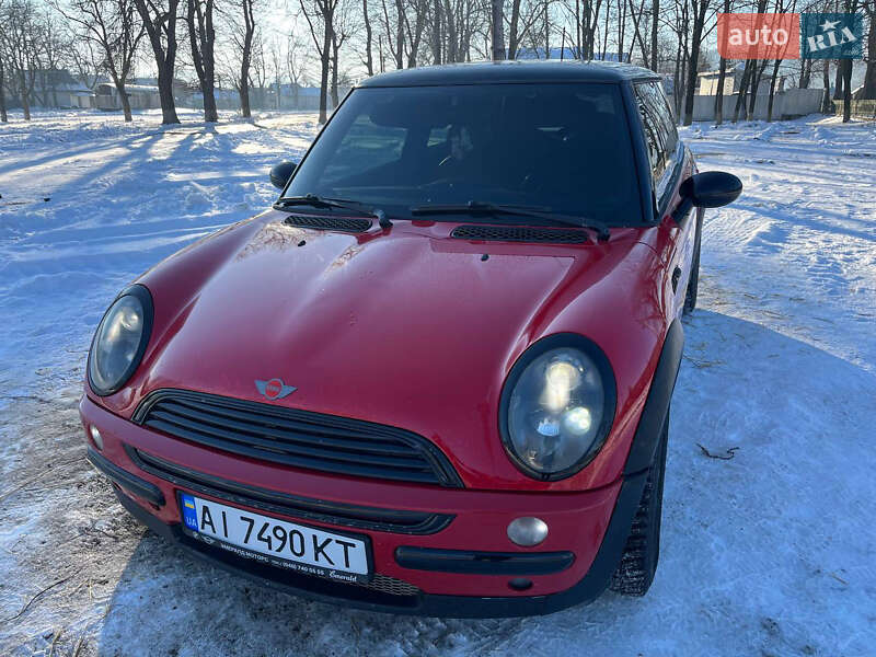Хетчбек MINI Cooper 2003 в Івано-Франківську фото 2 Хетчбек MINI Cooper 2003 в Івано-Франківську