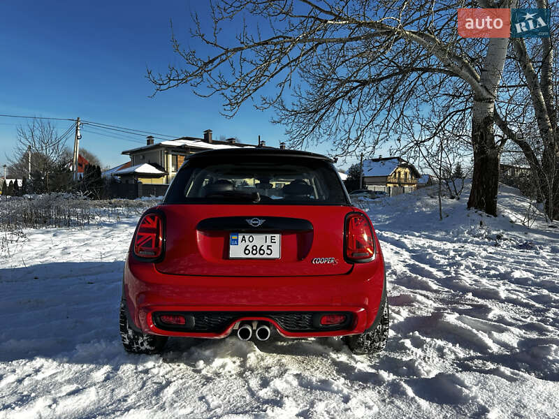 Хетчбек MINI Cooper 2020 в Ужгороді