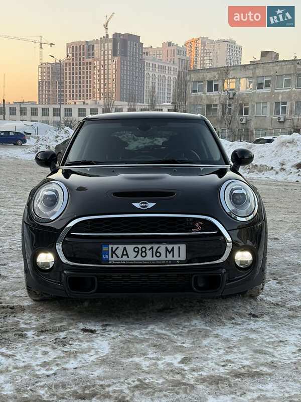 Хетчбек MINI Cooper 2017 в Києві